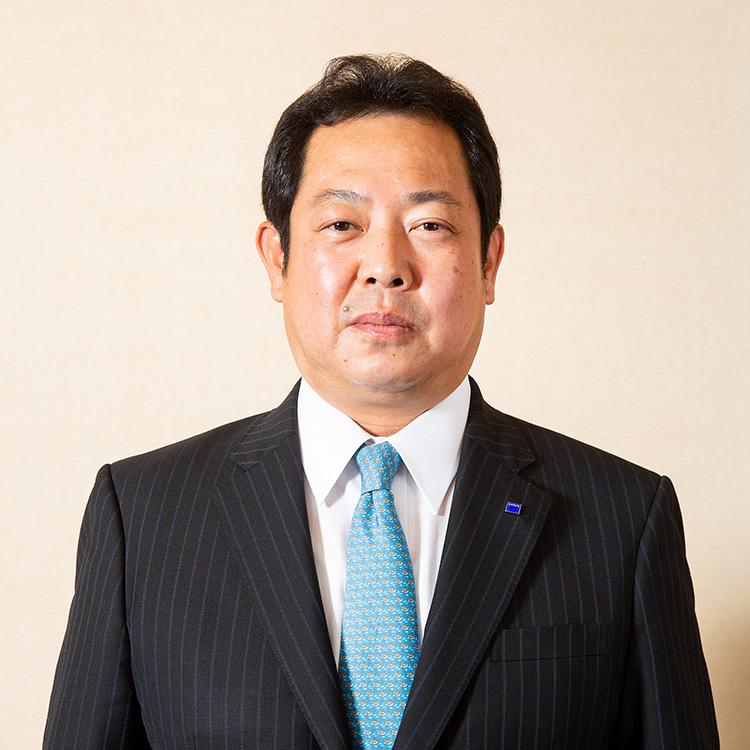 代表取締役社長　梅田　幸治